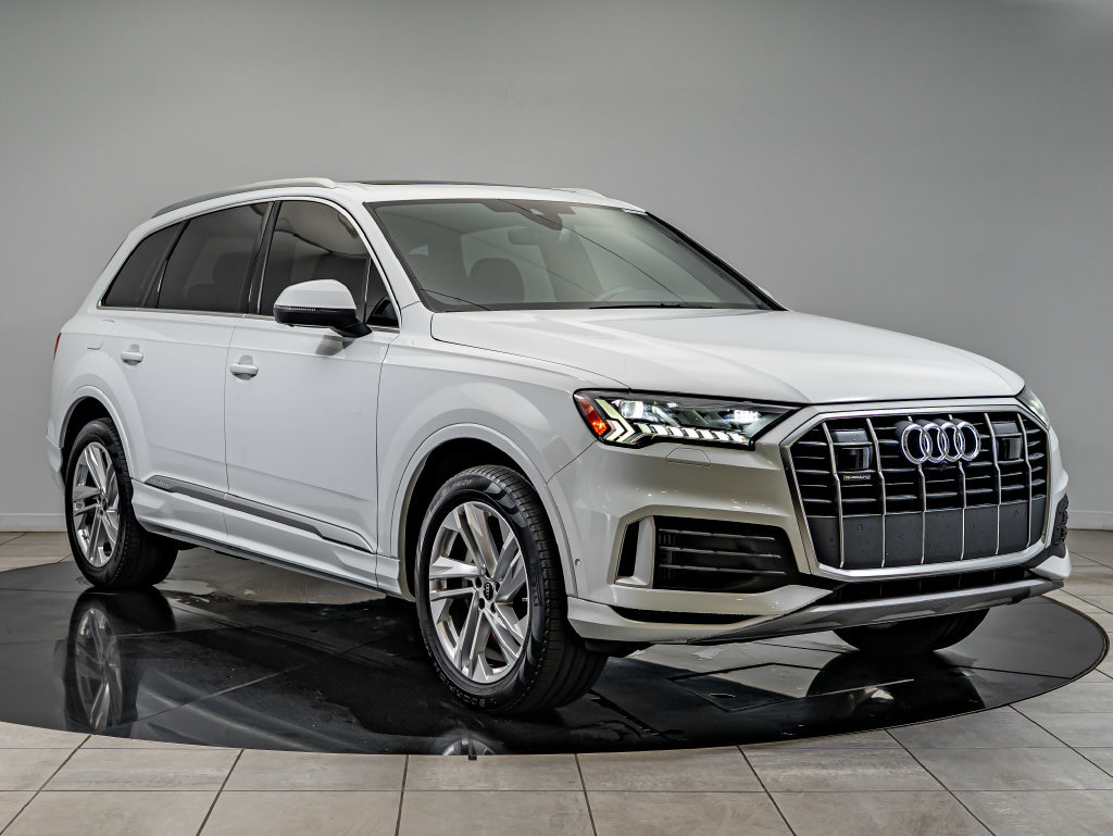 Certified 2023 Audi Q7 3.0T Premium w/ Convenience Package AWD/4WD image 3