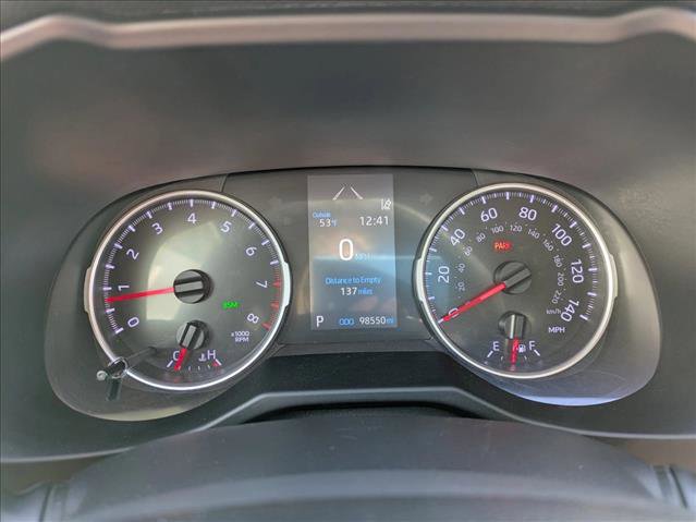 Used 2021 Toyota RAV4 XLE image 10