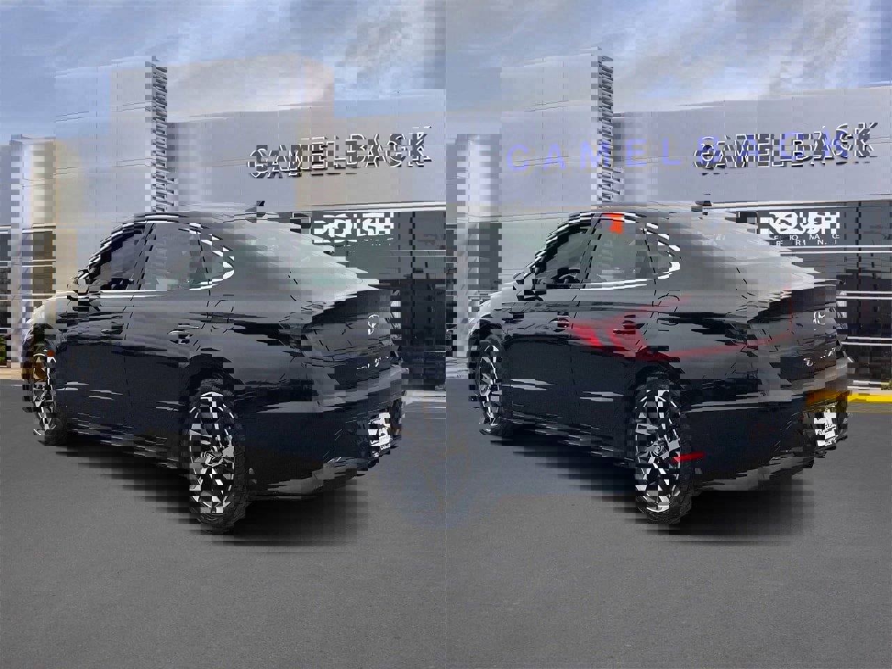 Used 2023 Hyundai Sonata SEL Plus image 3