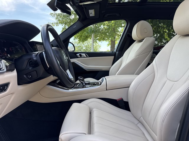 Used 2022 BMW X5 xDrive40i w/ Premium Package AWD/4WD image 16