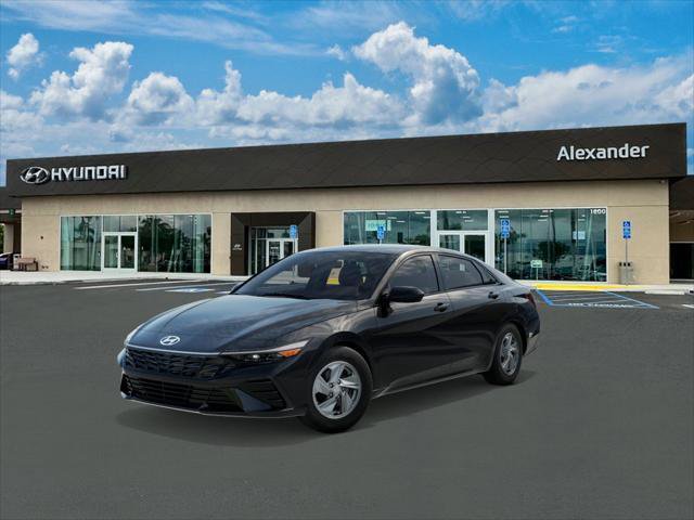 New 2026 Hyundai Elantra SE