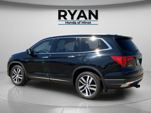 Used 2017 Honda Pilot Touring image 3