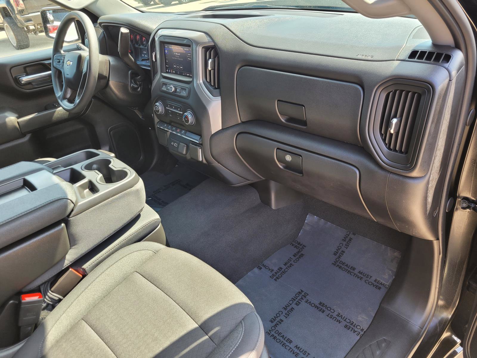Used 2026 Chevrolet Silverado 1500 Custom AWD/4WD image 9