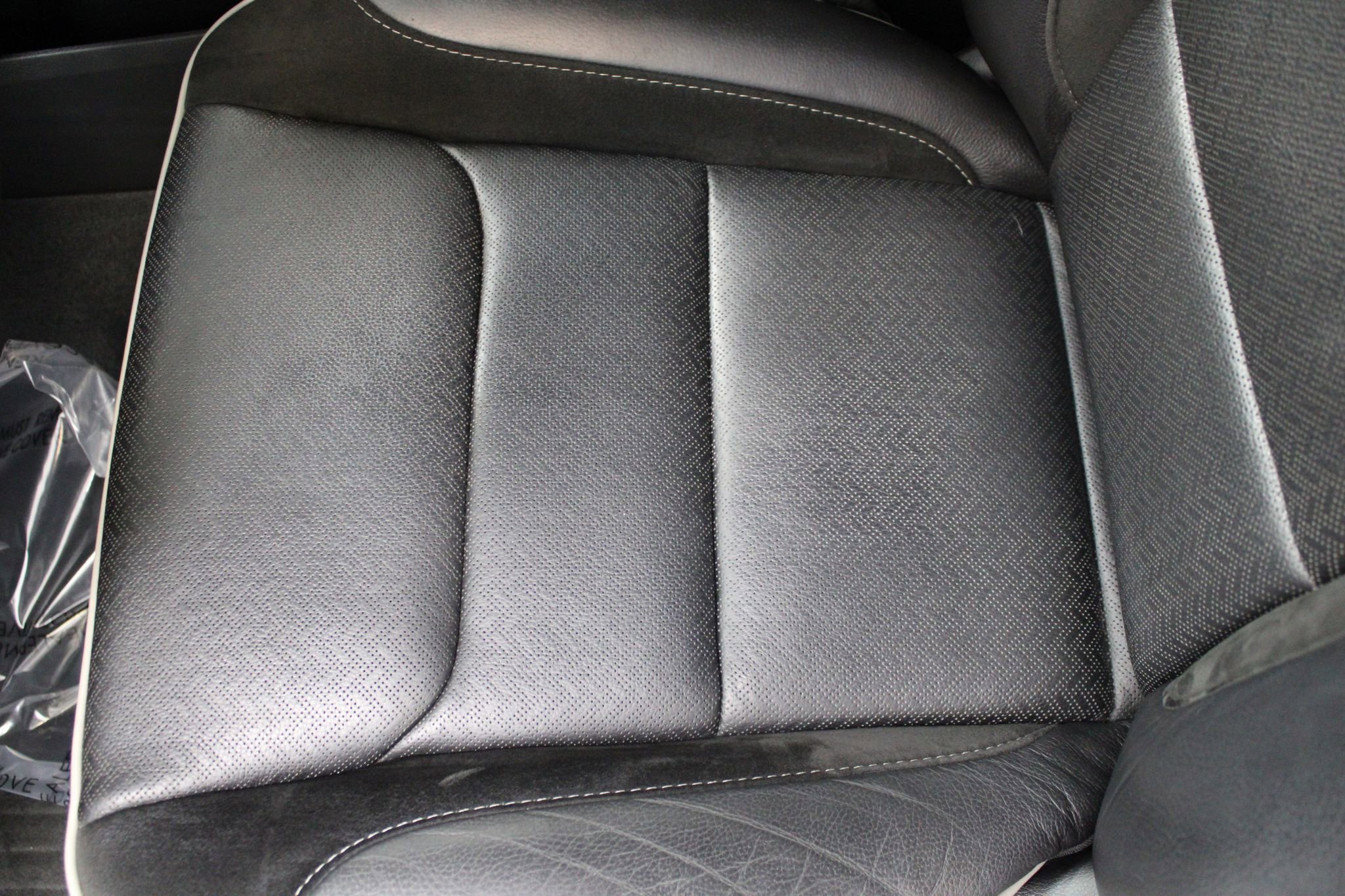 Used 2021 RAM 1500 Laramie w/ Sport Appearance Package AWD/4WD image 16