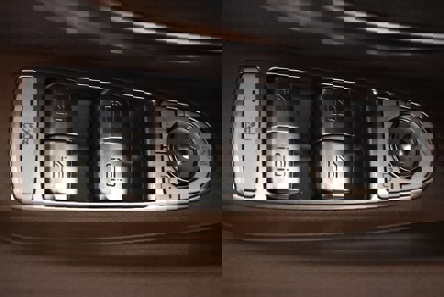 Used 2022 Mercedes-Benz E 450 4MATIC Sedan image 21