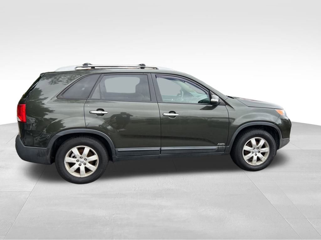 Used 2013 Kia Sorento LX w/ Convenience Pkg image 7