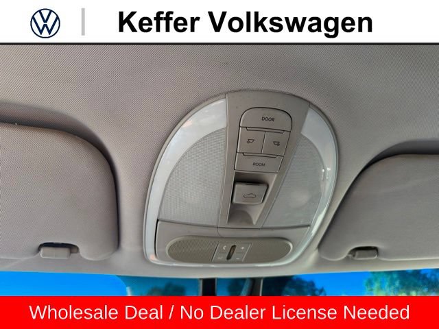 Used 2009 Hyundai Genesis 3.8 w/ Premium Pkg 2 RWD image 25