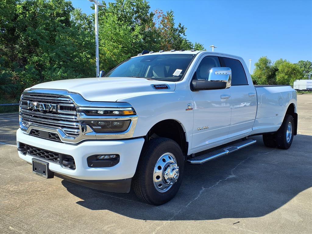 New 2026 RAM 3500 Laramie w/ Max Tow Package image 3