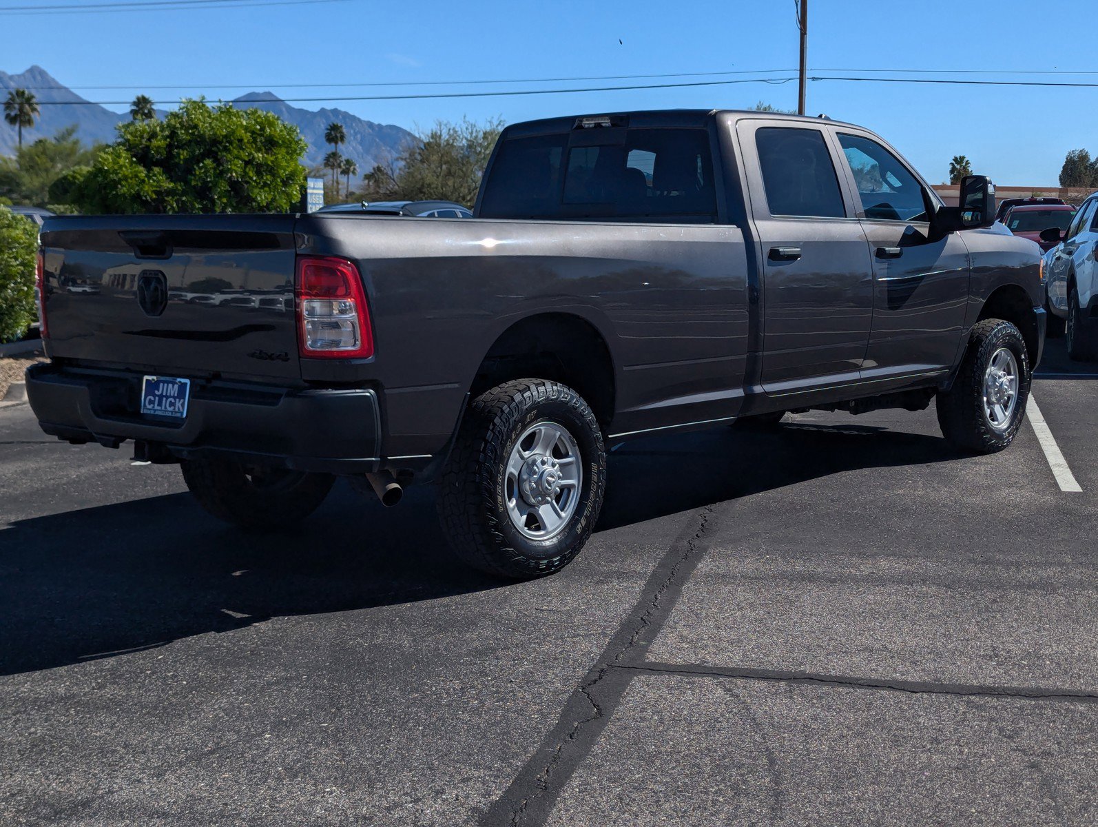 Used 2023 RAM 2500 Tradesman AWD/4WD image 2