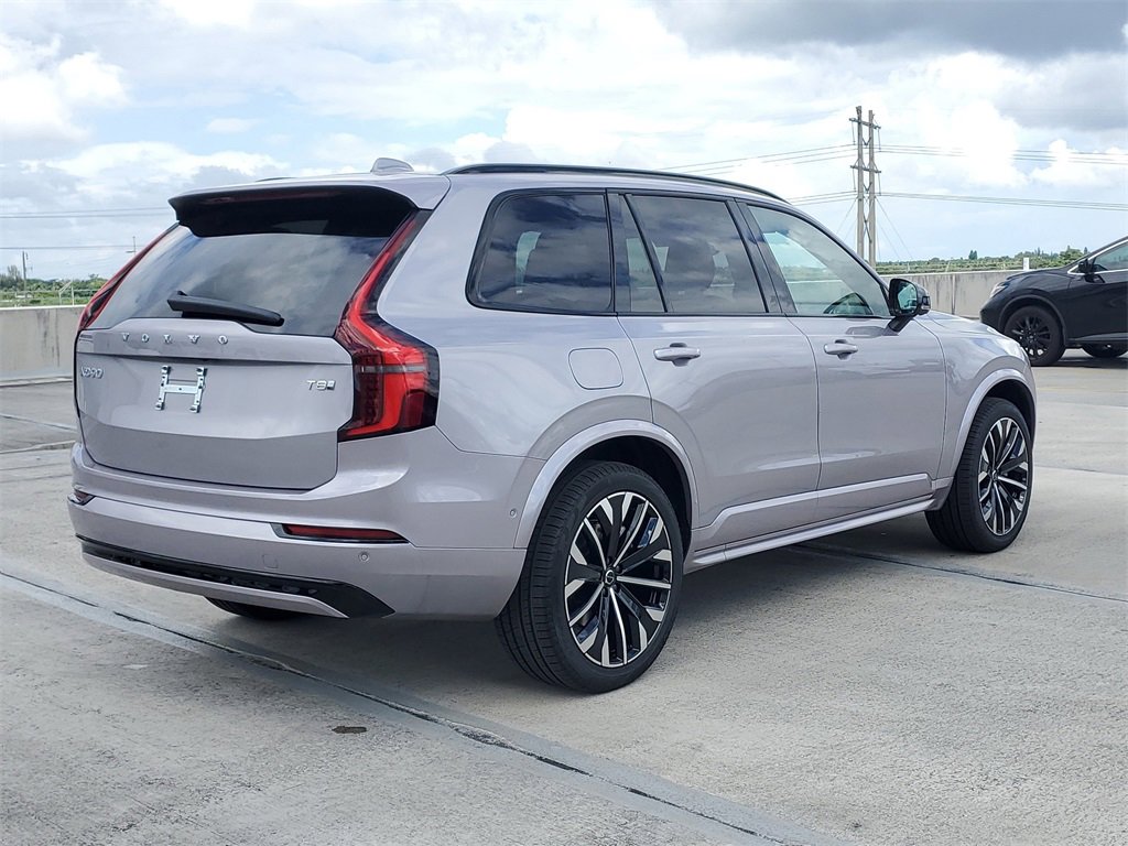 New 2026 Volvo XC90 T8 Ultra w/ Protection Package image 4