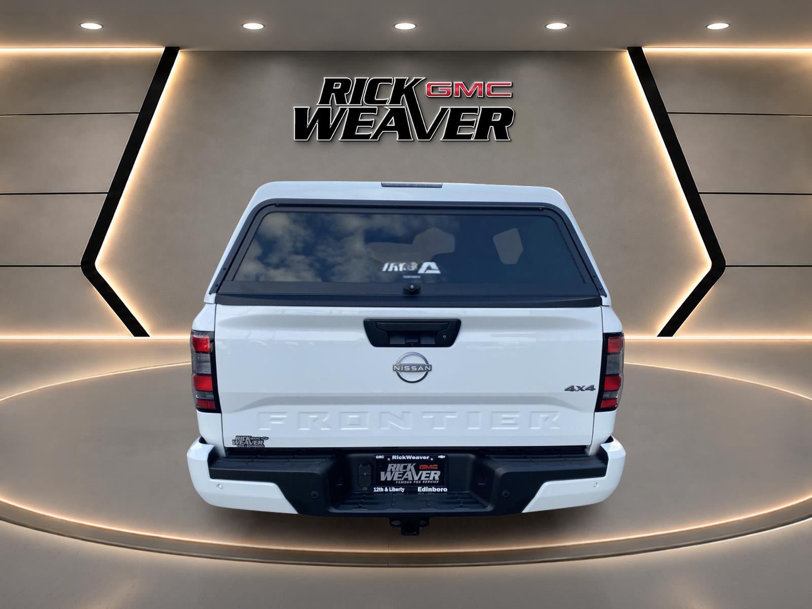 Used 2025 Nissan Frontier SV w/ SV Convenience Package AWD/4WD image 7