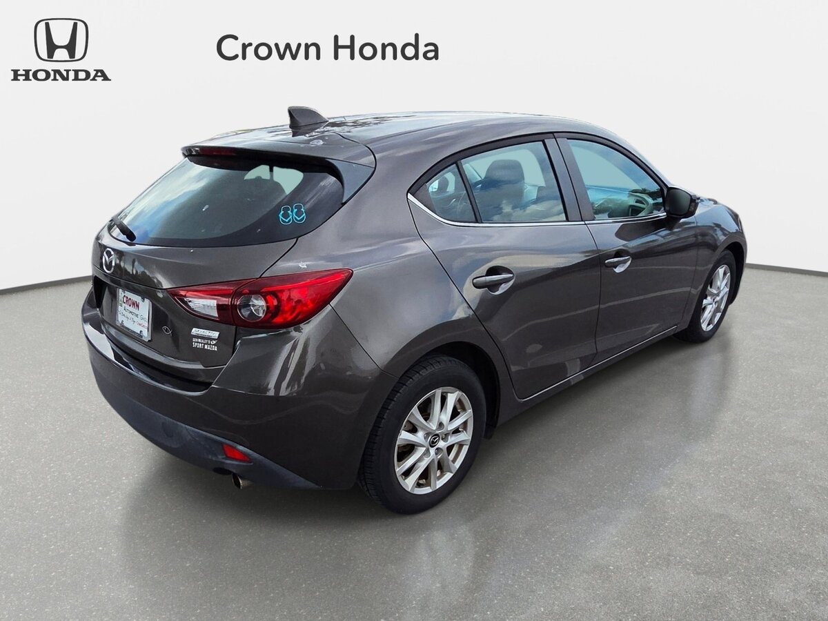 Used 2014 MAZDA MAZDA3 i Grand Touring FWD image 4