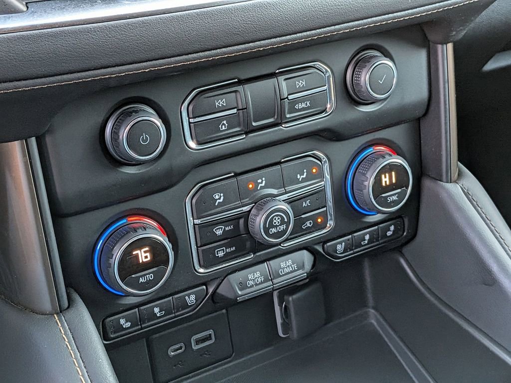 Used 2022 Chevrolet Suburban High Country w/ Premium Package 2 image 22