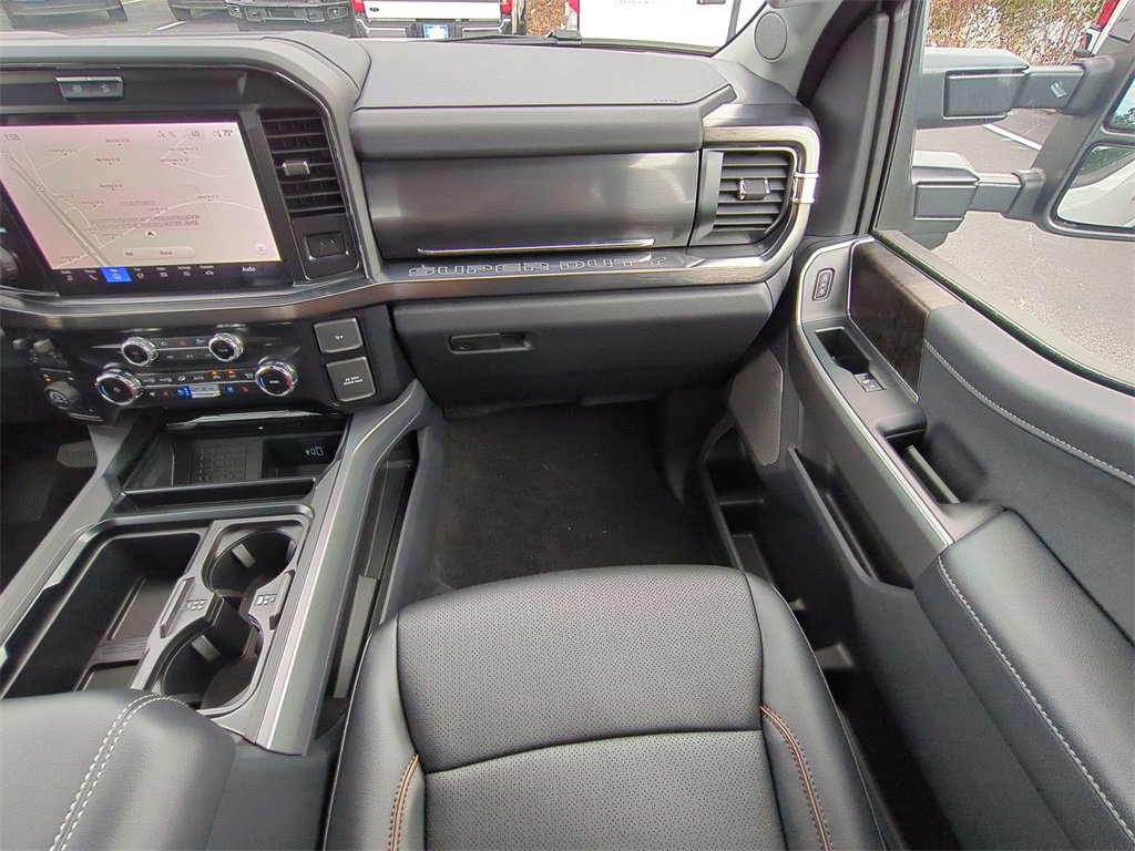 New 2026 Ford F250 4x4 Crew Cab Super Duty image 17