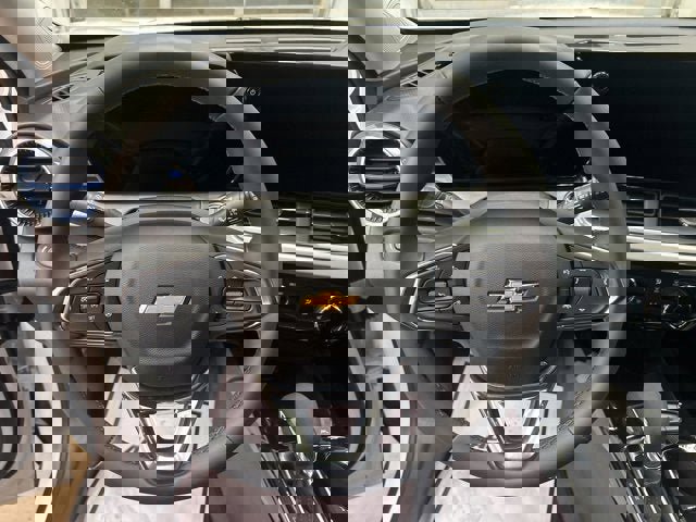 New 2026 Chevrolet Trax LT w/ Driver Confidence Package image 15