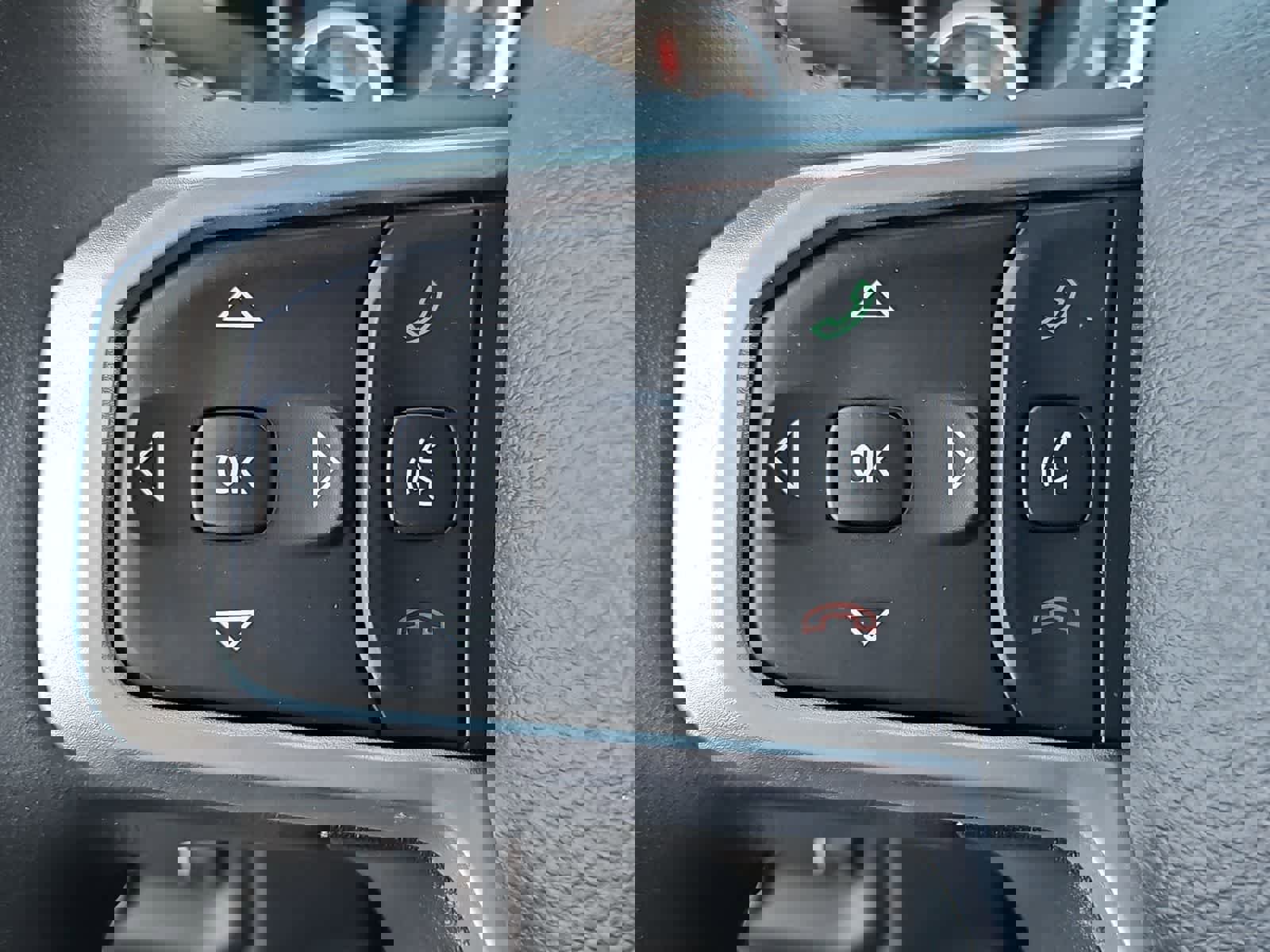 Certified 2024 RAM 1500 Big Horn image 24