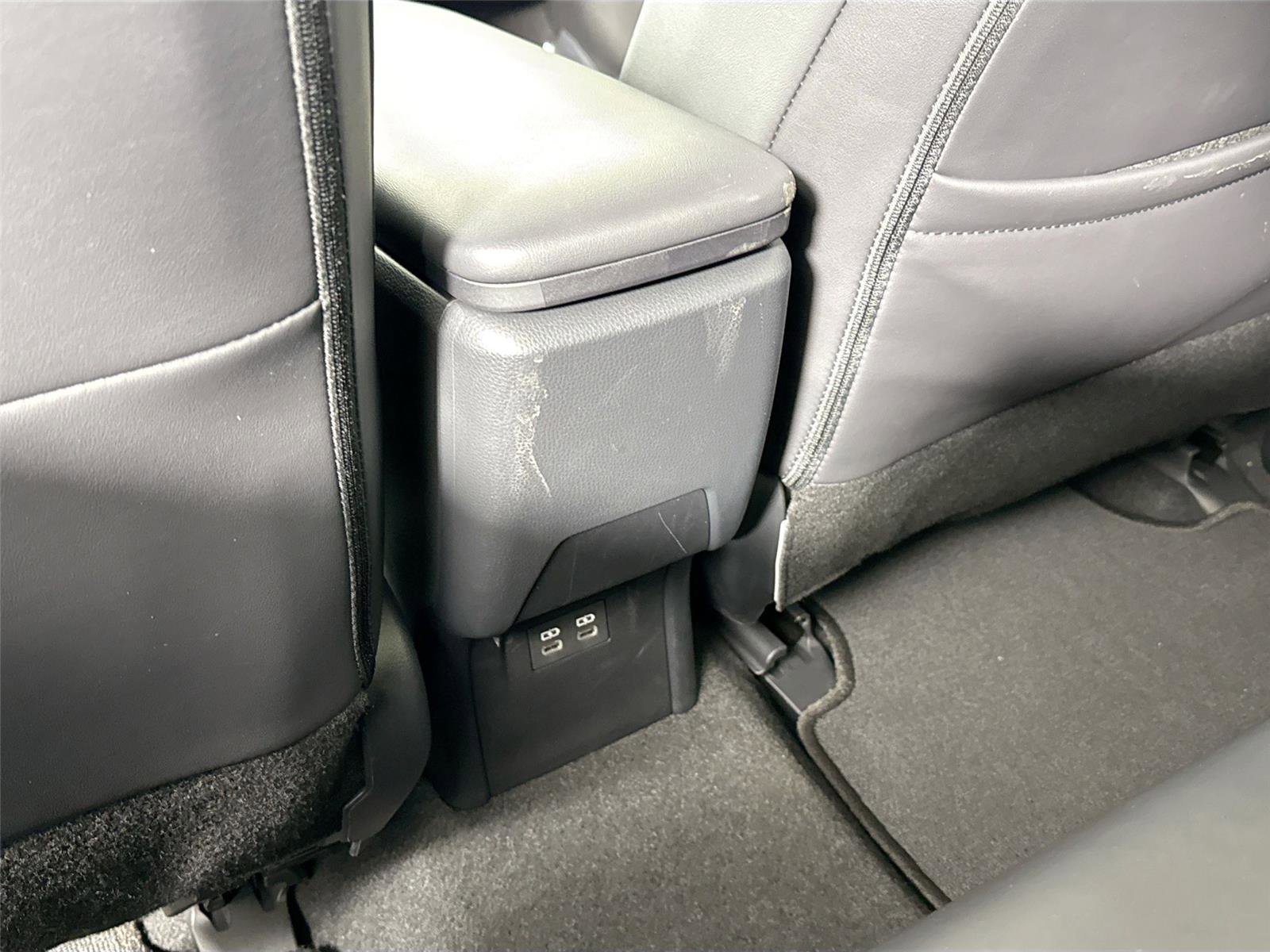 Used 2024 Toyota Prius XLE image 38