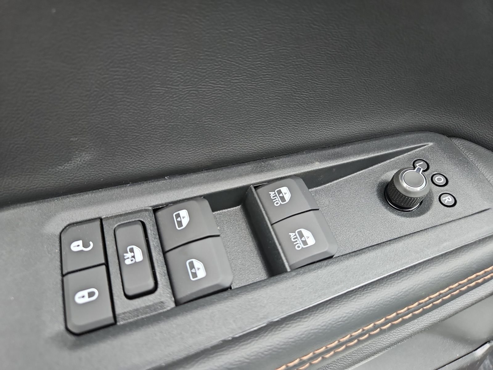 New 2026 Jeep Cherokee Limited AWD/4WD image 22
