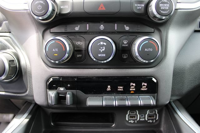 Used 2022 RAM 1500 Big Horn AWD/4WD image 26
