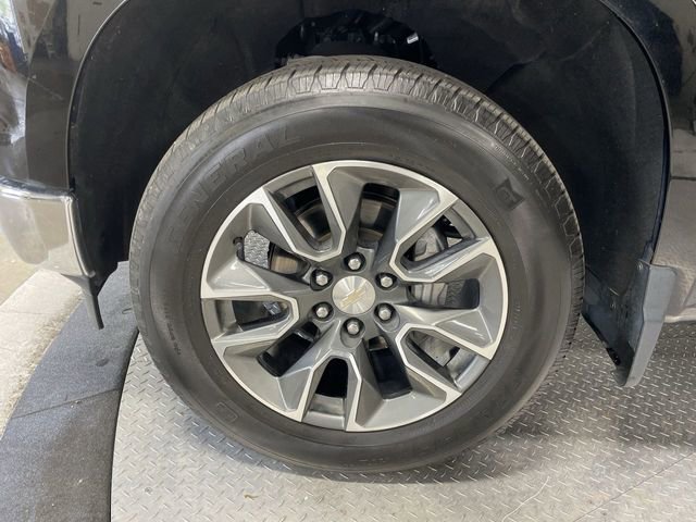 Used 2023 Chevrolet Silverado 1500 LT image 10