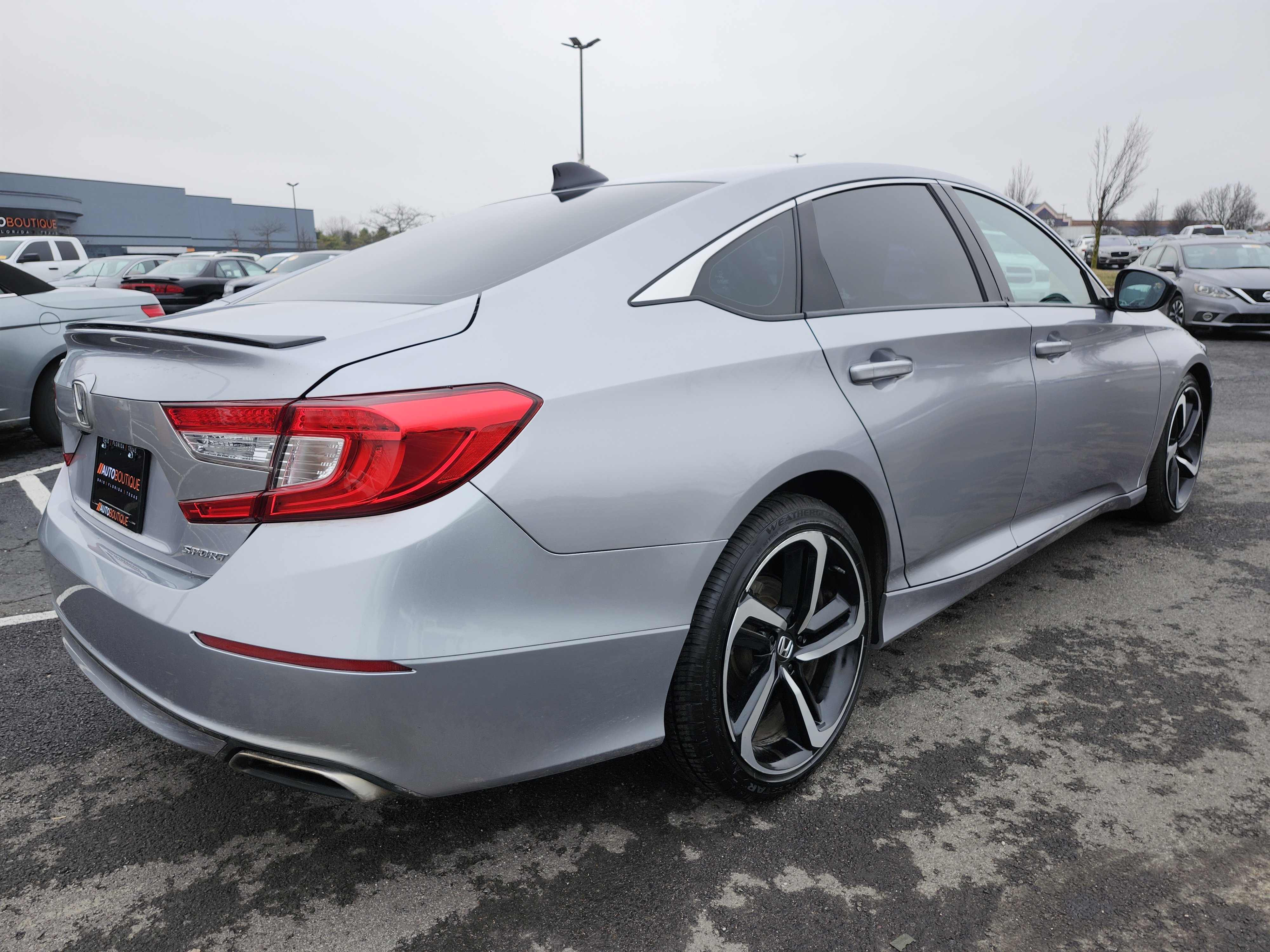 Used 2022 Honda Accord Sport image 10