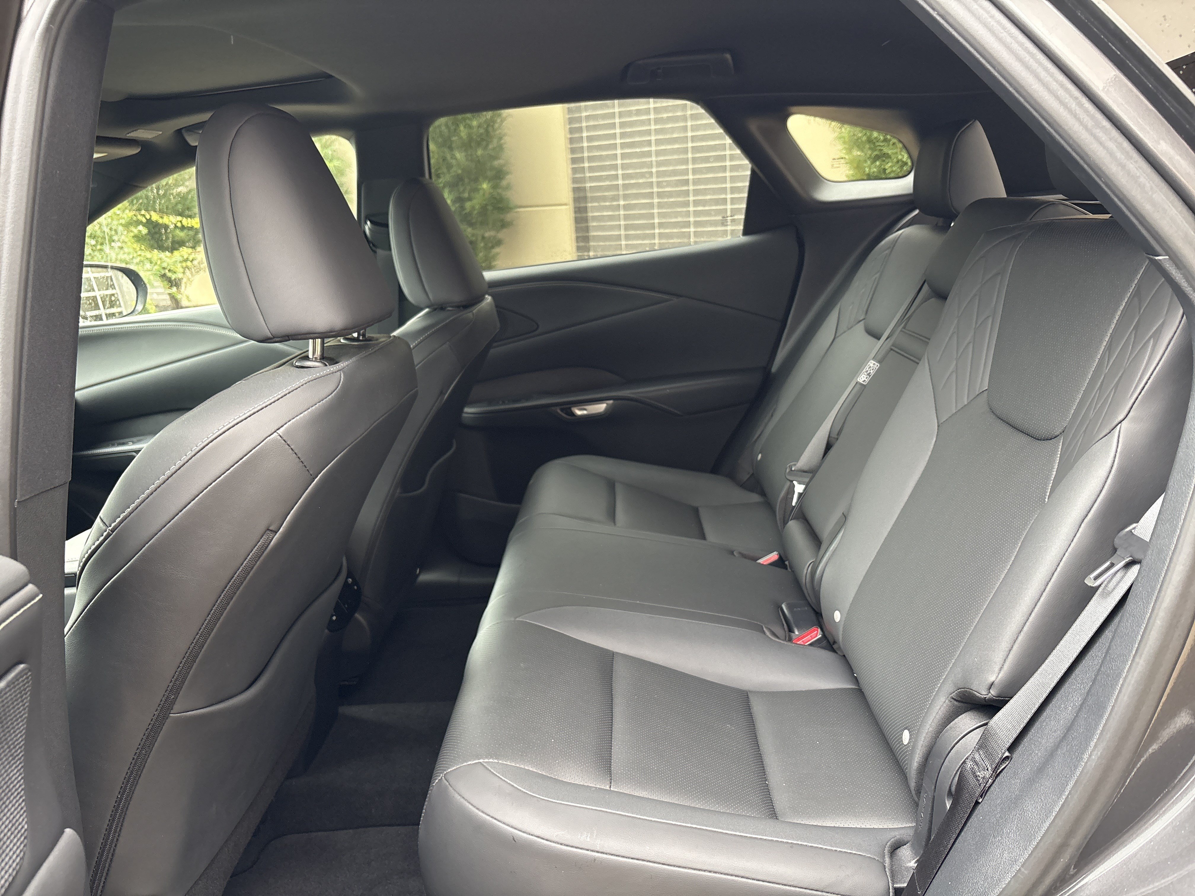Certified 2024 Lexus RX 350h w/ Accessory Package (Z1) AWD/4WD image 31