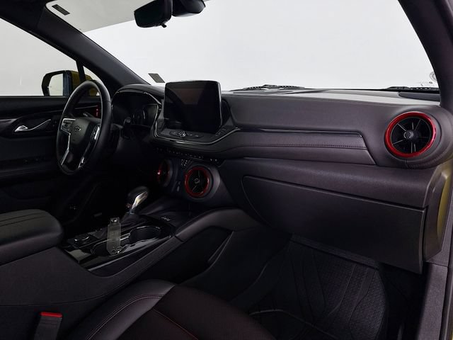 Used 2023 Chevrolet Blazer RS w/ Driver Confidence II Package FWD image 31