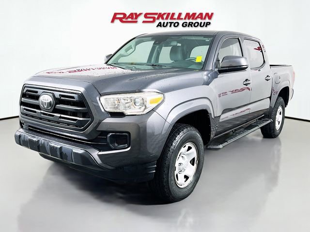 Used 2018 Toyota Tacoma SR image 3