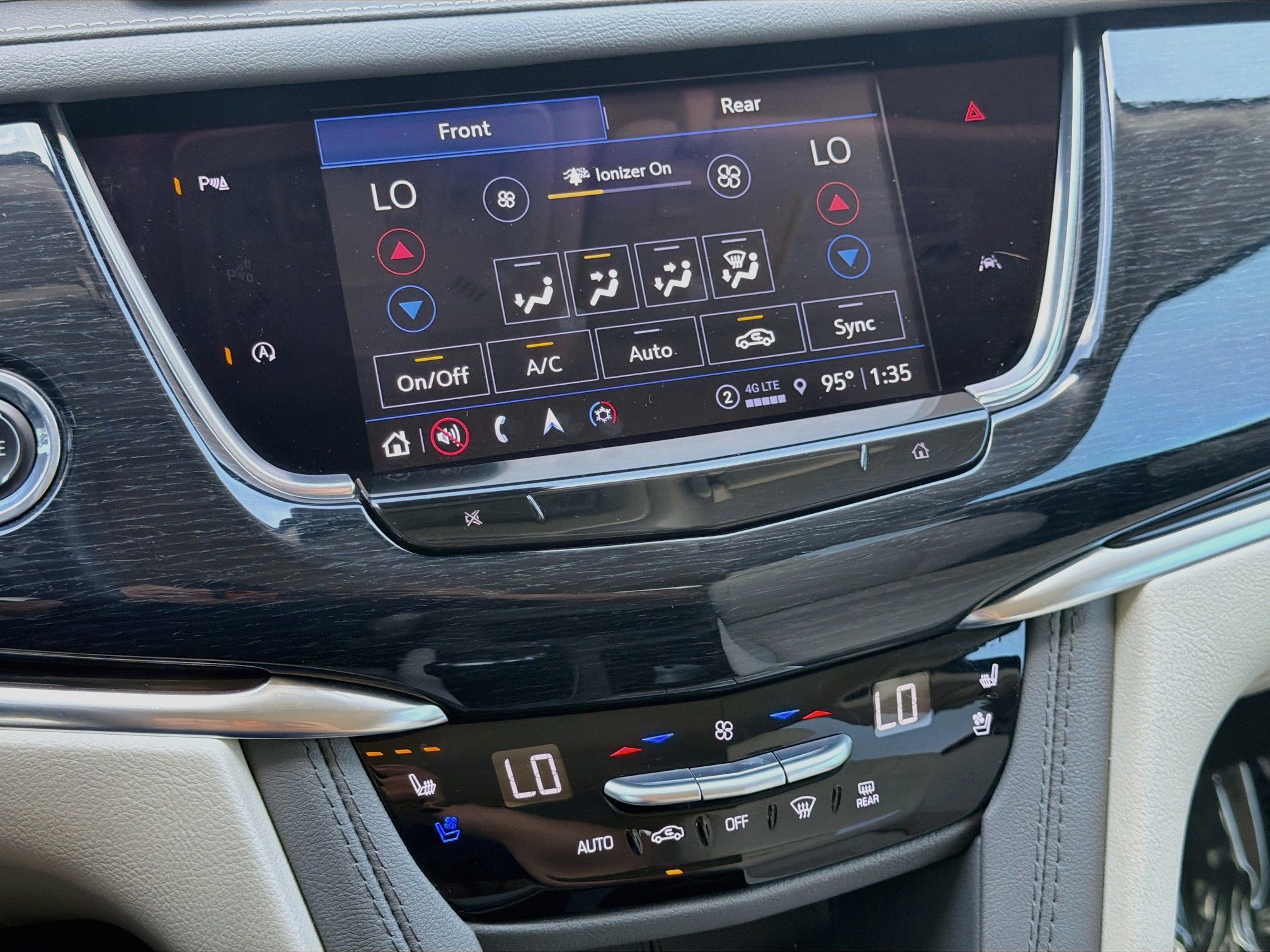 Certified 2024 Cadillac XT6 Premium Luxury w/ LPO, Floor Liner Package FWD image 16