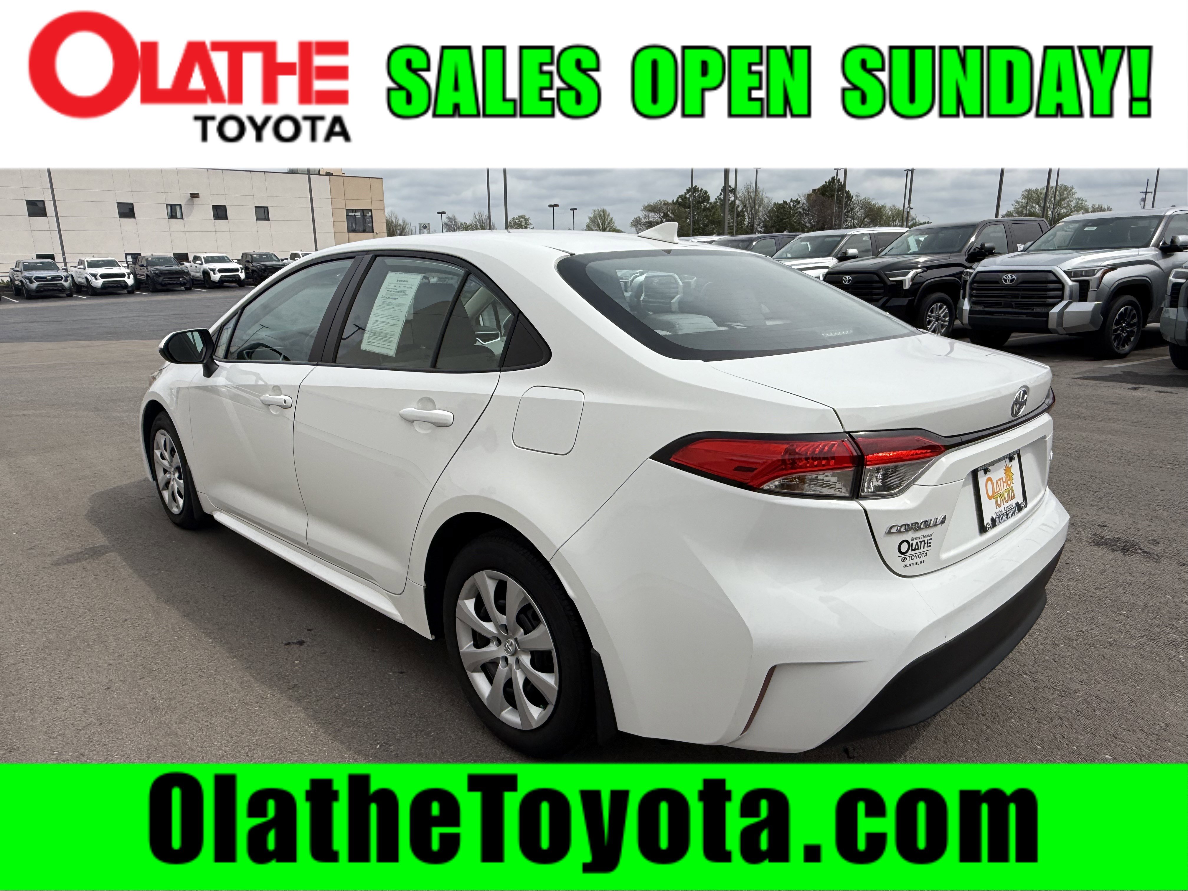 Certified 2024 Toyota Corolla LE FWD image 3