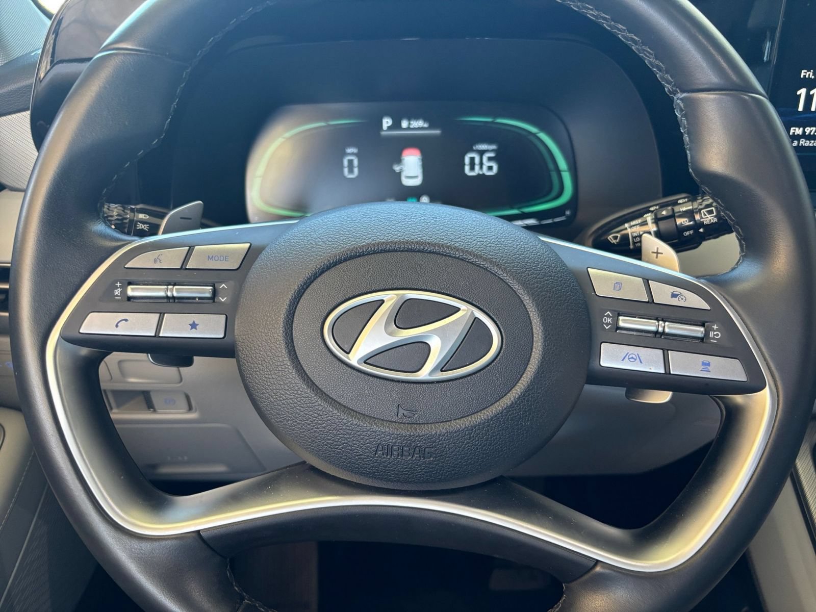 Used 2025 Hyundai Palisade SEL FWD image 29