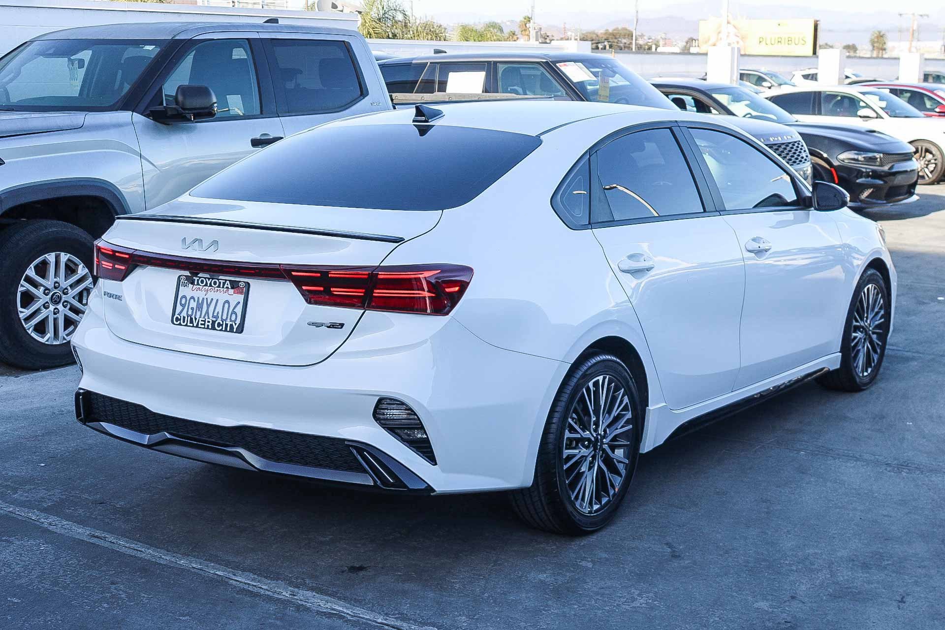 Used 2023 Kia Forte GT-Line w/ GT-Line Technology Package image 9