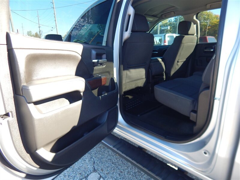 Used 2016 GMC Sierra 1500 SLE w/ SLE Value Package AWD/4WD image 21