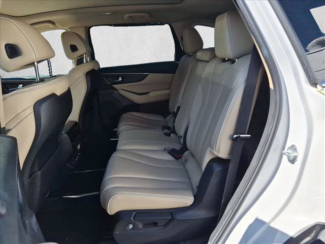 Used 2023 Acura MDX w/ Advance Package AWD/4WD image 15