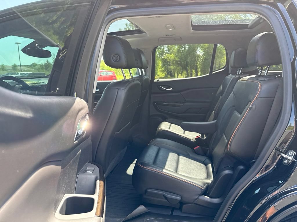 Used 2023 GMC Acadia AT4 w/ Technology Package AWD/4WD image 20