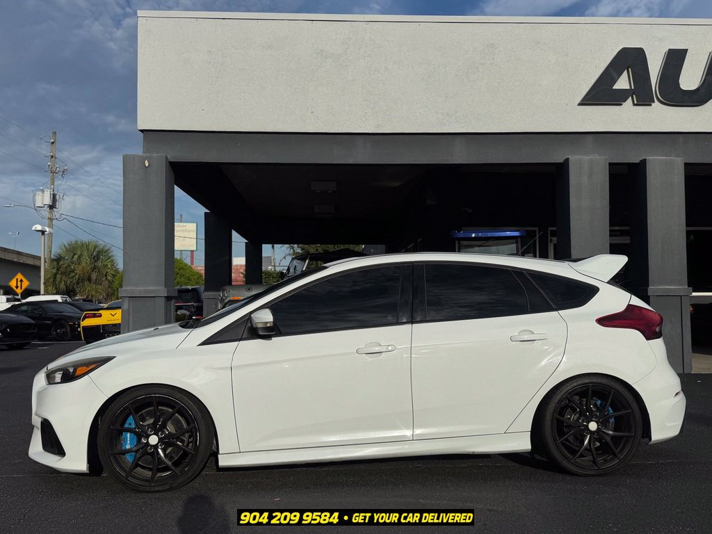 Used 2017 Ford Focus RS AWD/4WD image 3