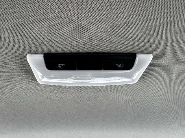 Used 2023 Nissan Altima 2.5 SR FWD image 38