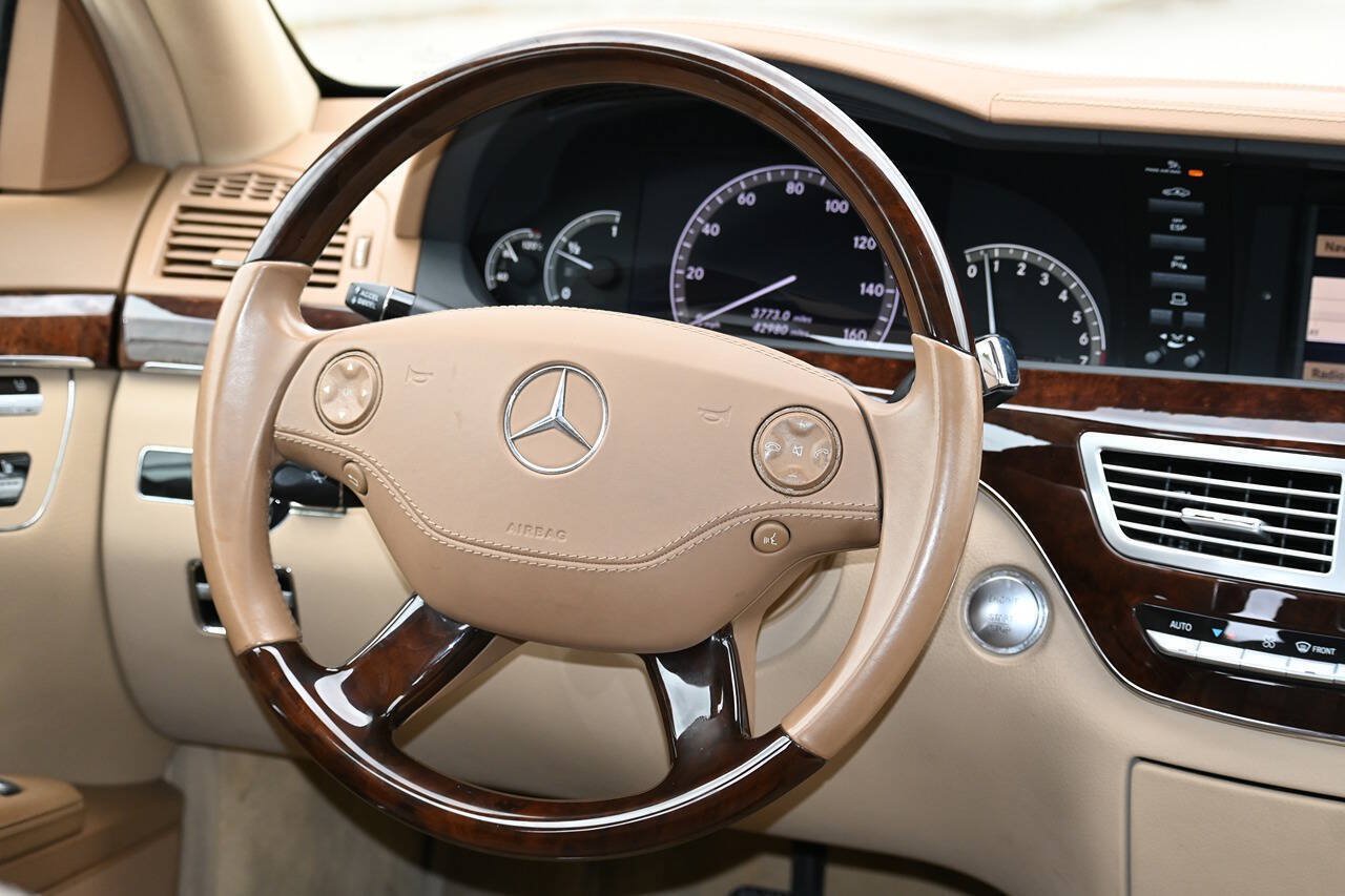 Used 2007 Mercedes-Benz S 550 image 14