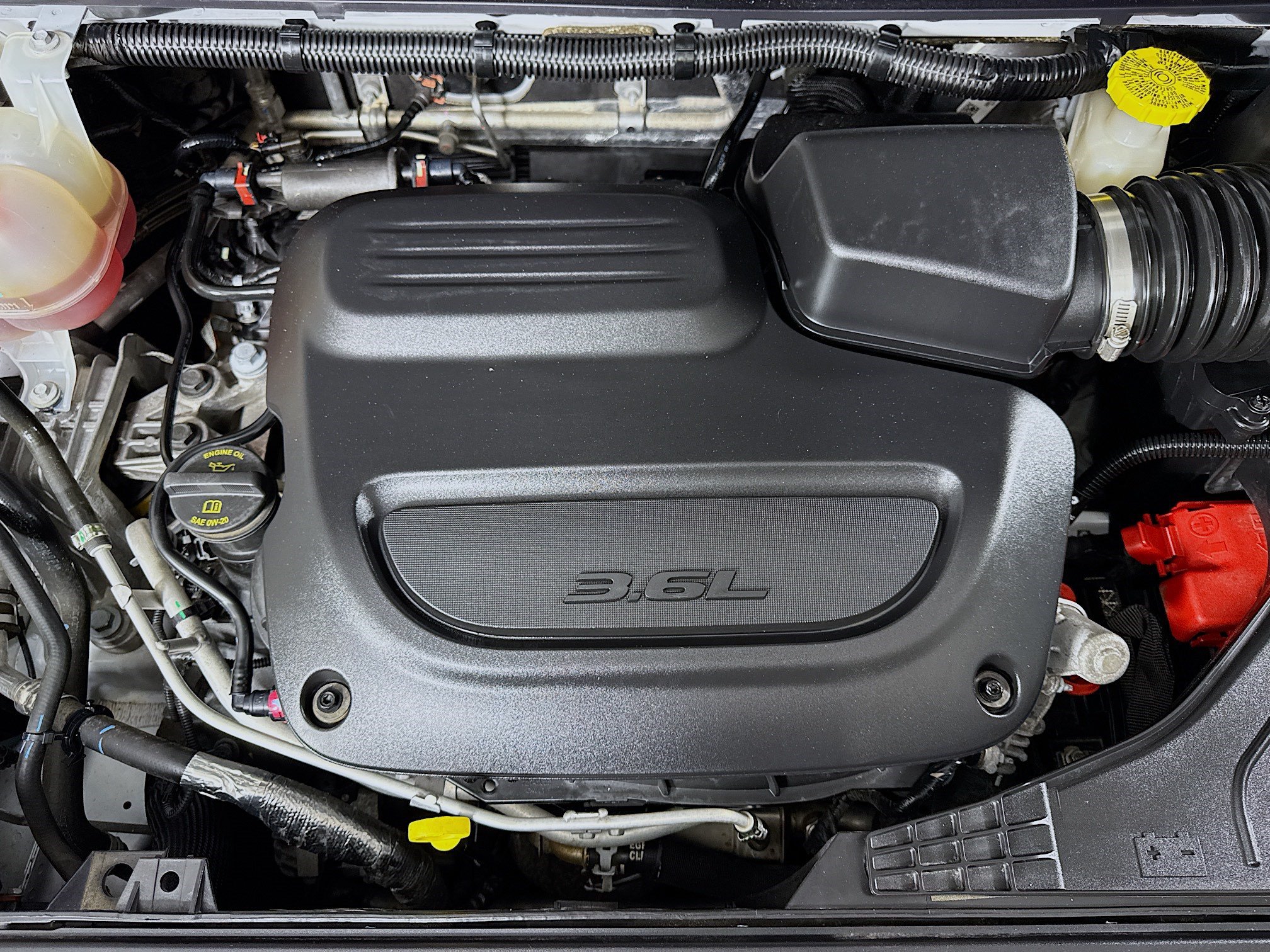 Used 2023 Chrysler Pacifica Touring FWD image 39