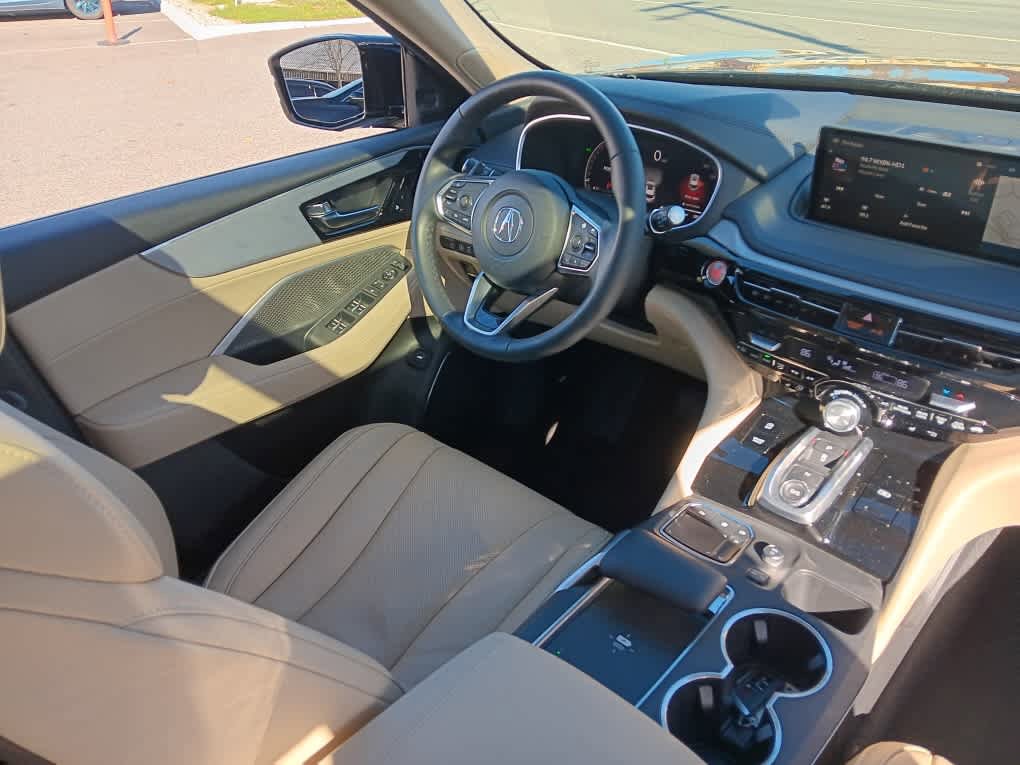 Used 2023 Acura MDX SH-AWD w/ Technology Package image 10