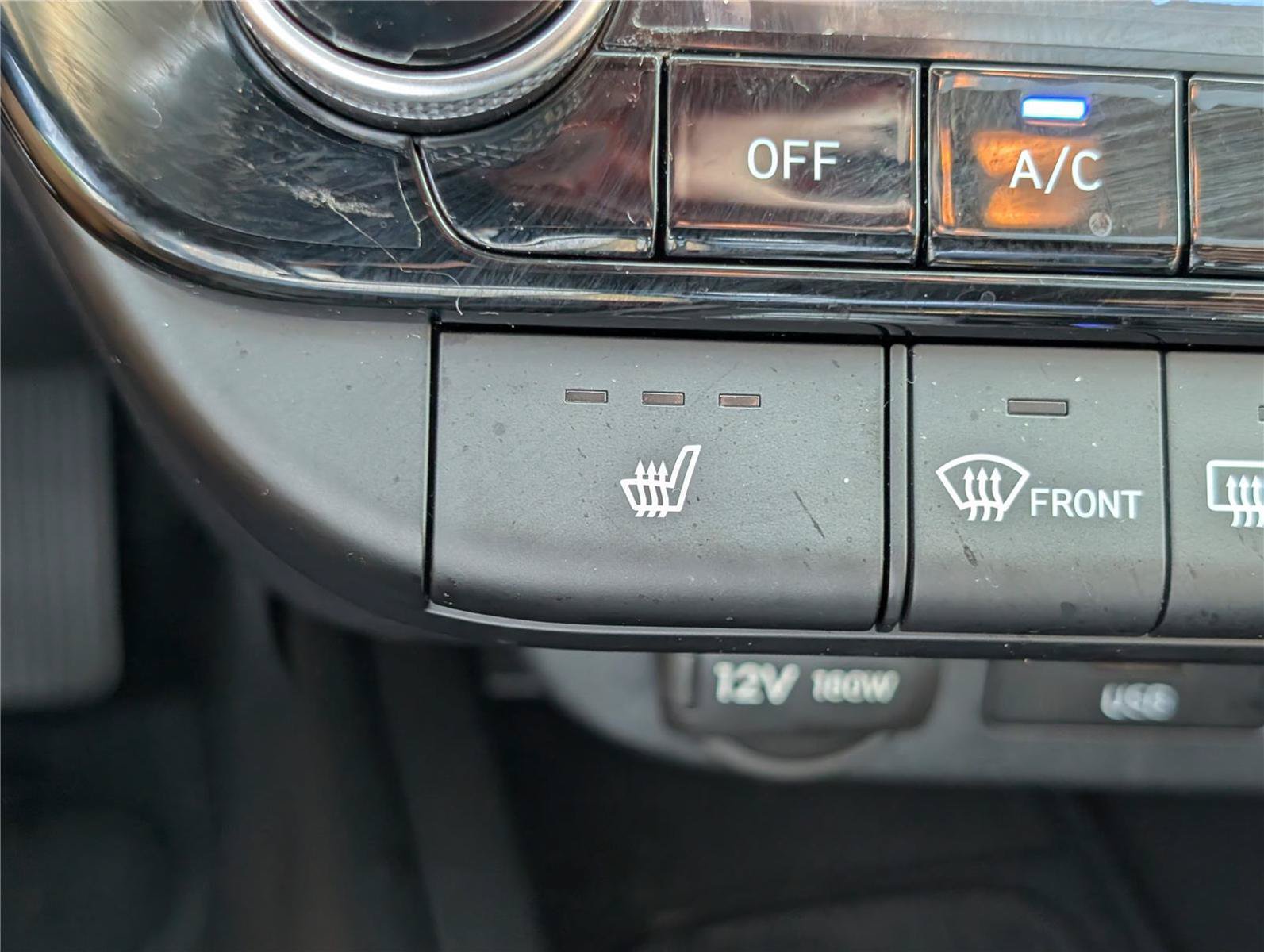 Used 2025 Hyundai Elantra Limited FWD image 27