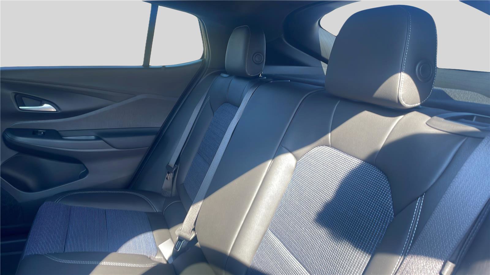 New 2026 Buick Envista Preferred w/ Convenience I Package image 17