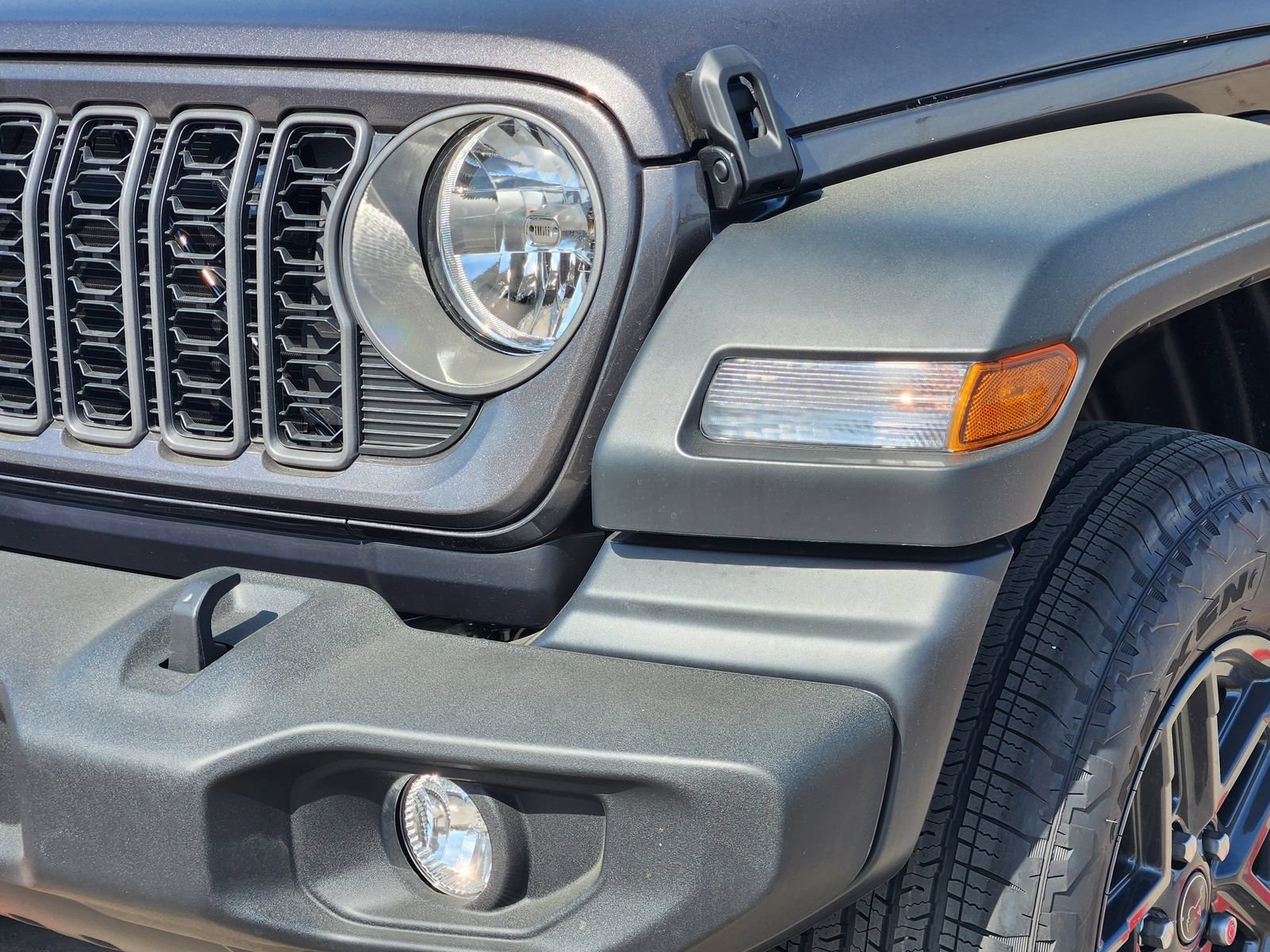 New 2026 Jeep Wrangler Sport AWD/4WD image 9
