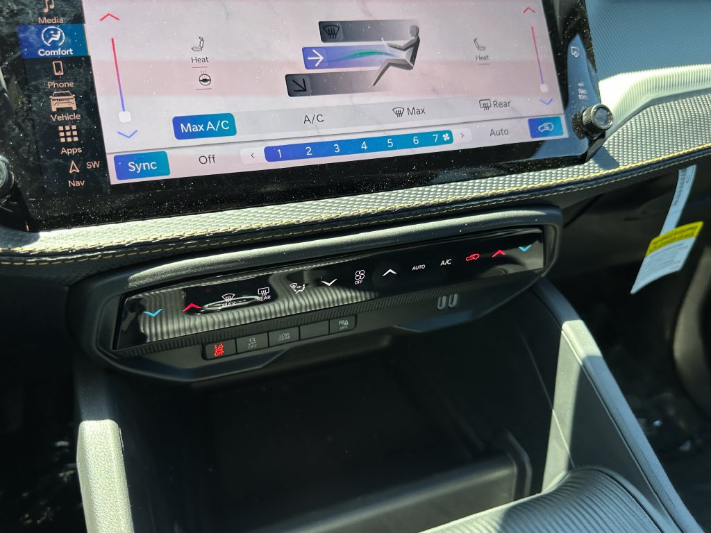 New 2026 Jeep Cherokee Limited AWD/4WD image 25