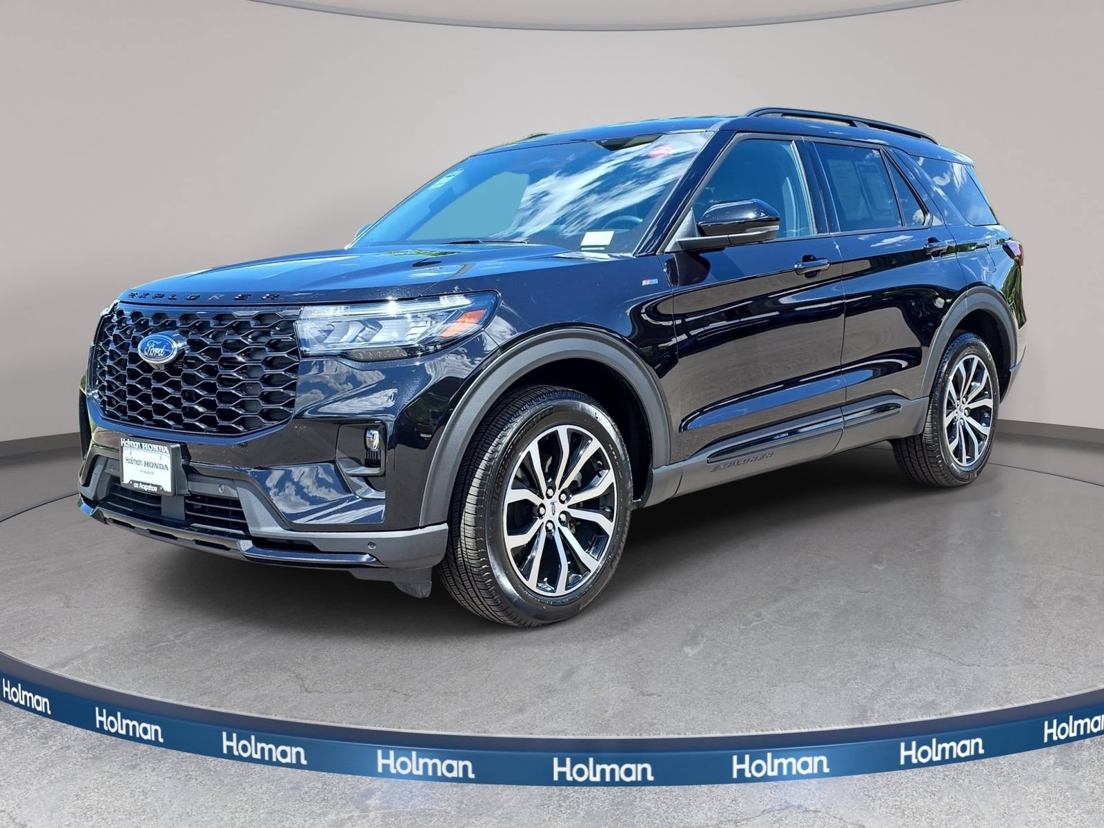 Used 2025 Ford Explorer ST-Line AWD/4WD image 1