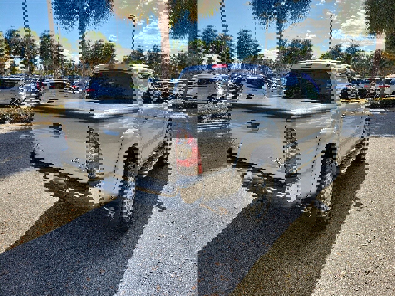 Used 2013 Toyota Tacoma PreRunner w/ SR5 Pkg image 3