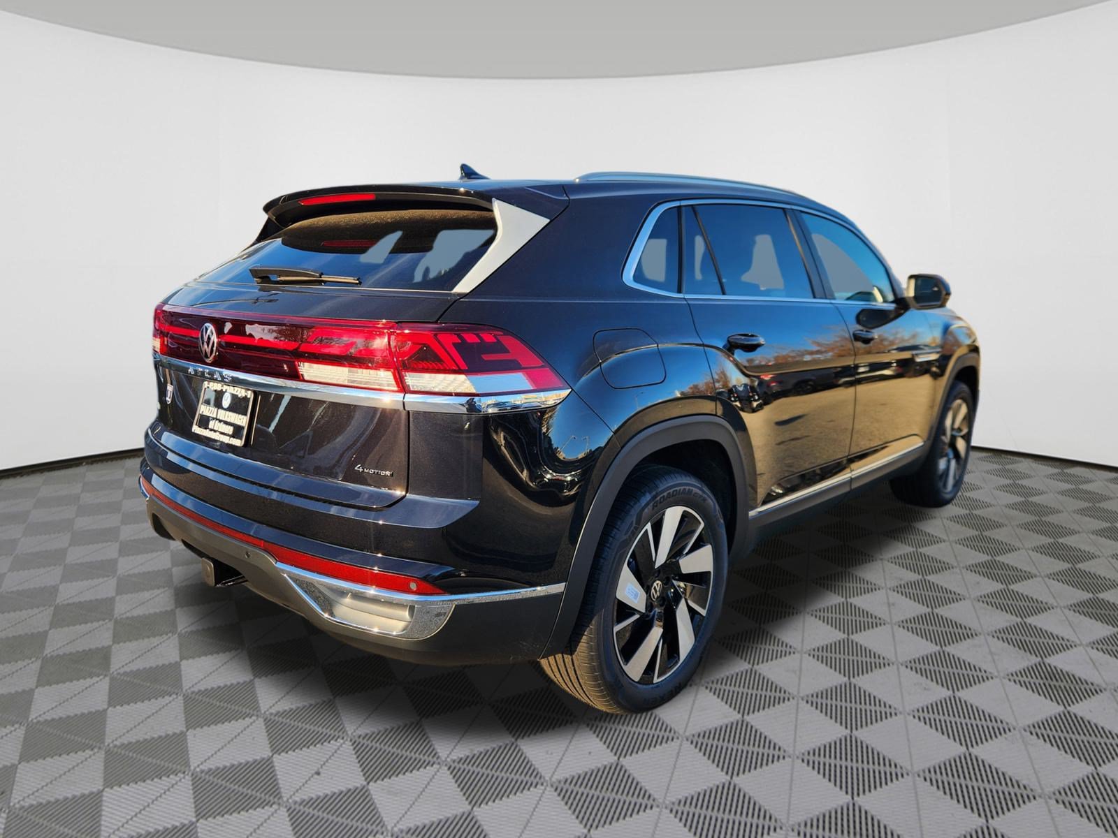 New 2026 Volkswagen Atlas Cross Sport SEL AWD/4WD image 4