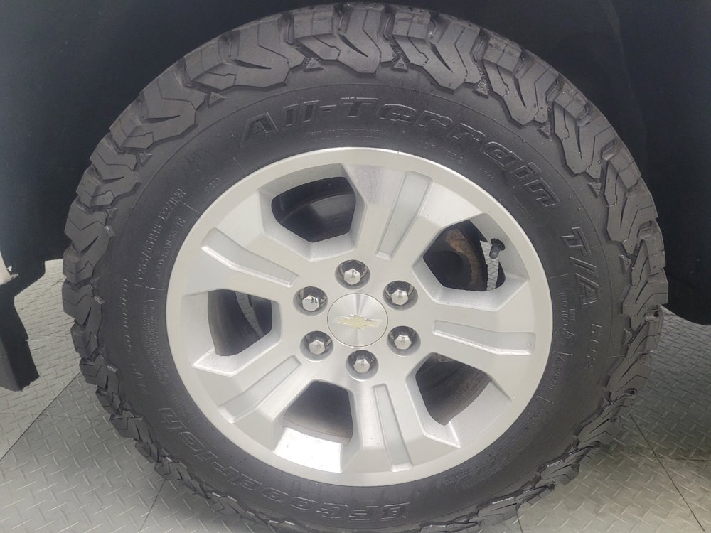 Used 2018 Chevrolet Silverado 1500 LT w/ All Star Edition AWD/4WD image 31