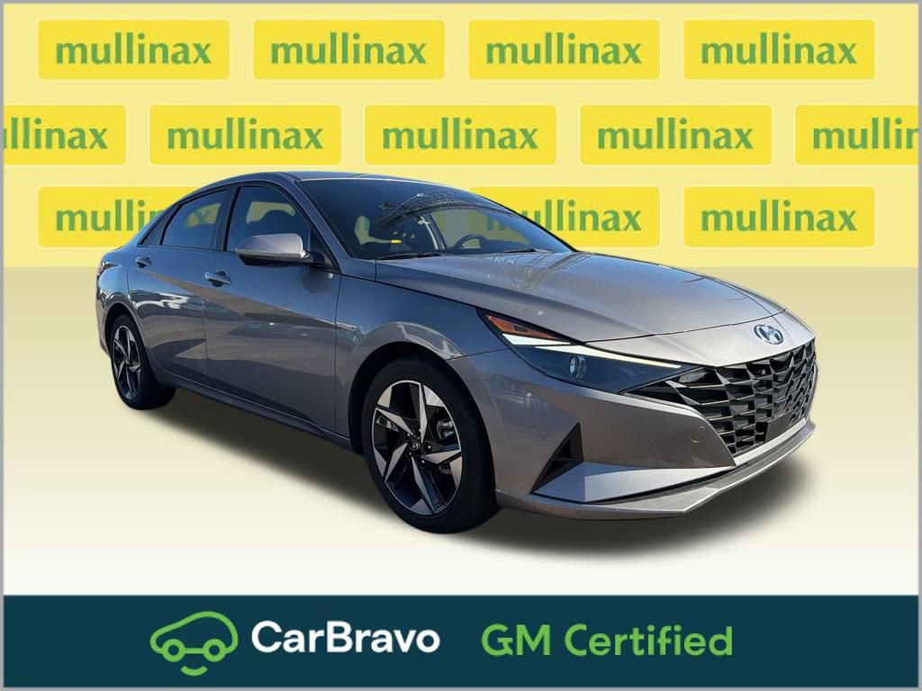 Used 2023 Hyundai Elantra SEL w/ Convenience Package