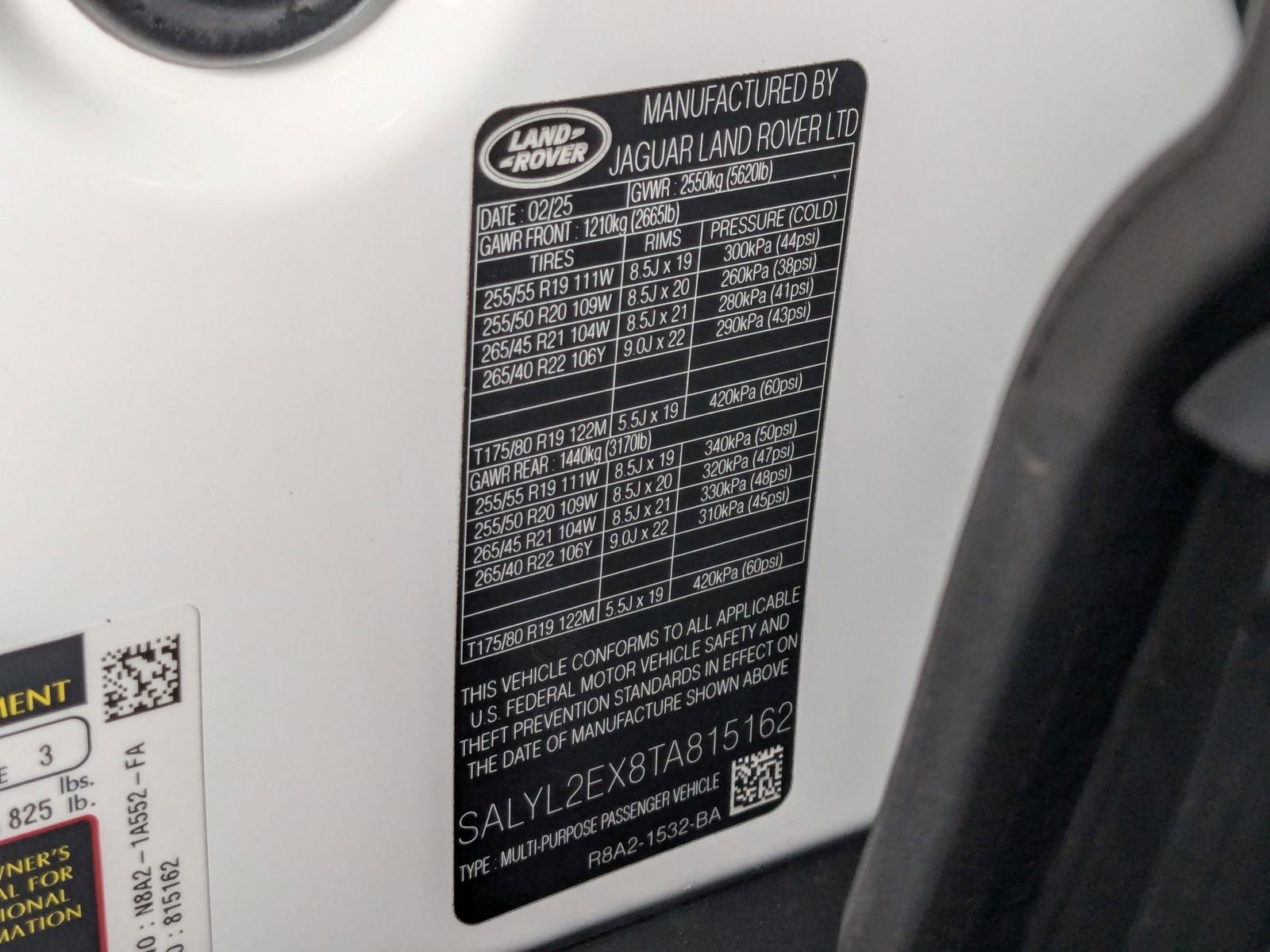 New 2026 Land Rover Range Rover Velar Dynamic SE image 19